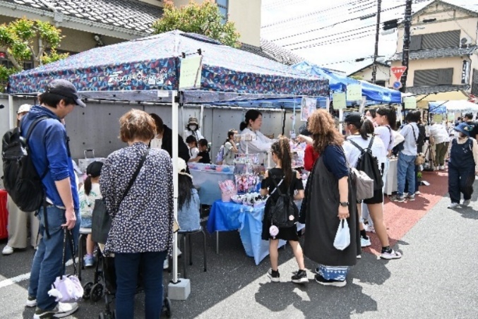 やってみて広場・キッチンカー2